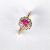 RING. Guld med rubin och diamanter. 18K. 3,5 gram.