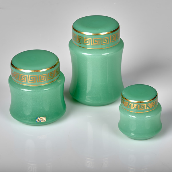 GUNNAR ANDER. 3 glasburkar med lock. Lindshammar.