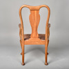 4 STOLAR + 2 KARMSTOLAR. Mahogny med lädersitsar. Bondrokoko. 1920-30-tal.