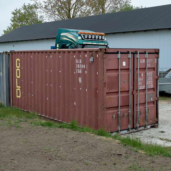 CONTAINER. 20 fot.