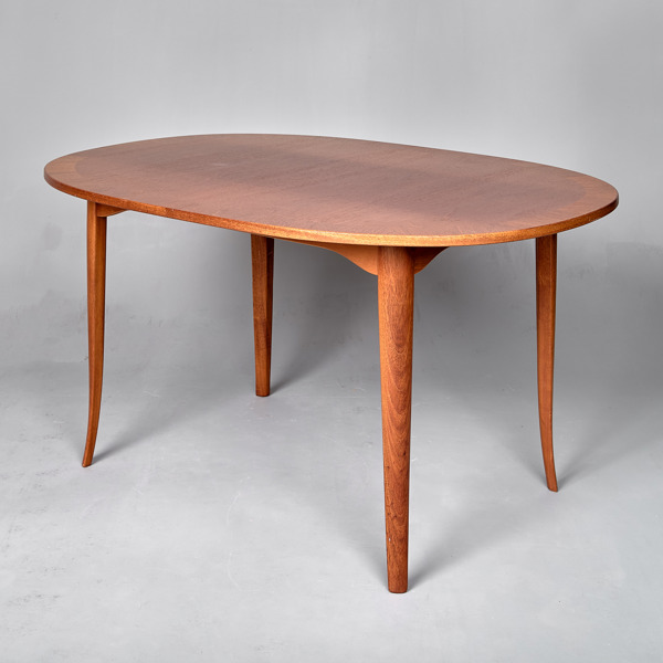 CARL MALSTEN. Soffbord. Mahogny. Ovalen. Åfors.