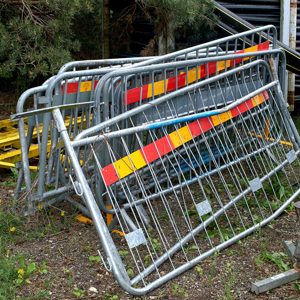 KRAVALLSTAKET. 11 stycken.