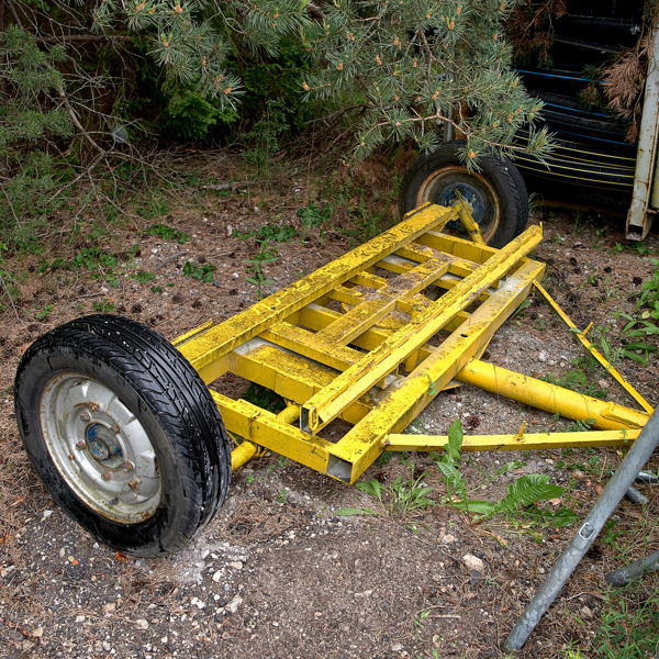 DOLLYVAGN.
