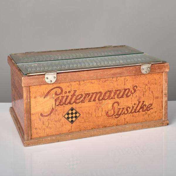 SYSILKELÅDA. Guttermanns Sysilke. 1900-talets första hälft.