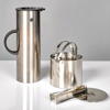 ARNE JACOBSEN. Ishink. Stelton. ERIK MAGNUSSEN. Kanna. Stelton.