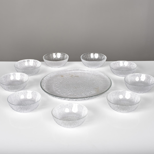 TAPIO WIRKKALA. Fat + 9 dessertskålar. Ultima Thule Kulho.