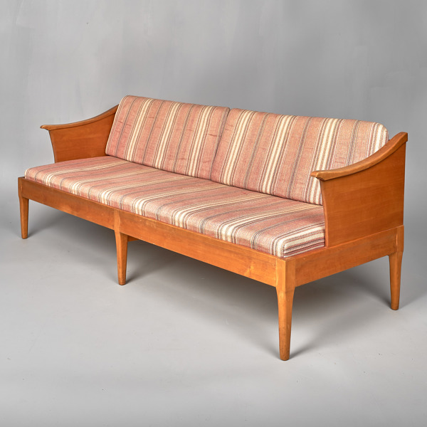 CARL MALMSTEN. Soffa. Björk. Stora salen.