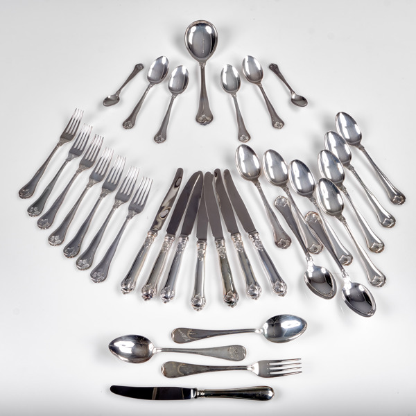 BESTICK. Silver. Sachsisk. 30 delar + 4 övriga. 