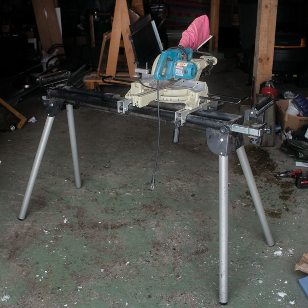 KAP- OCH GERINGSSÅG. Makita. LS0714.