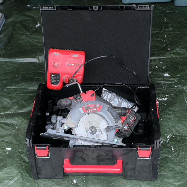 CIRKELSÅG. Milwaukee M18.