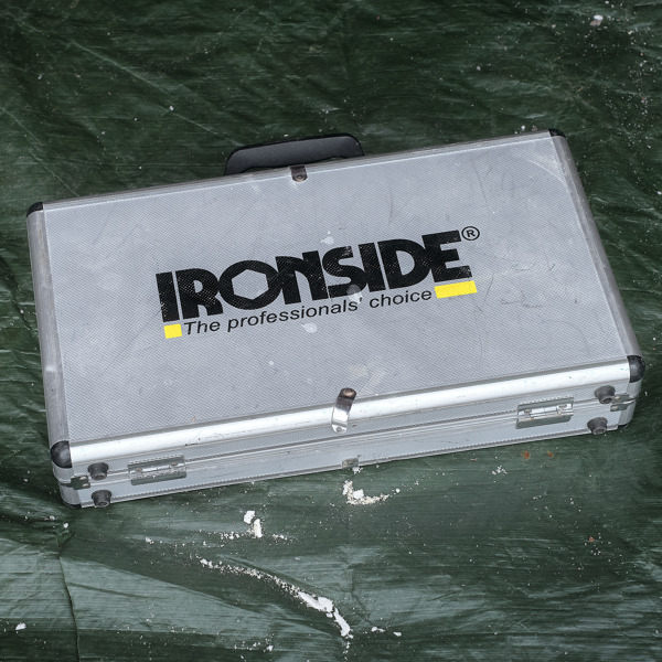 HÅLSÅGSSATS. Ironside. 