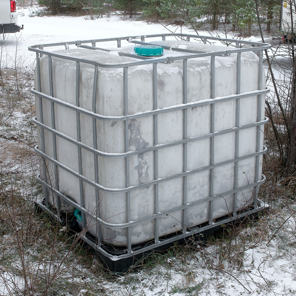 IBC TANK. 1000 liter.