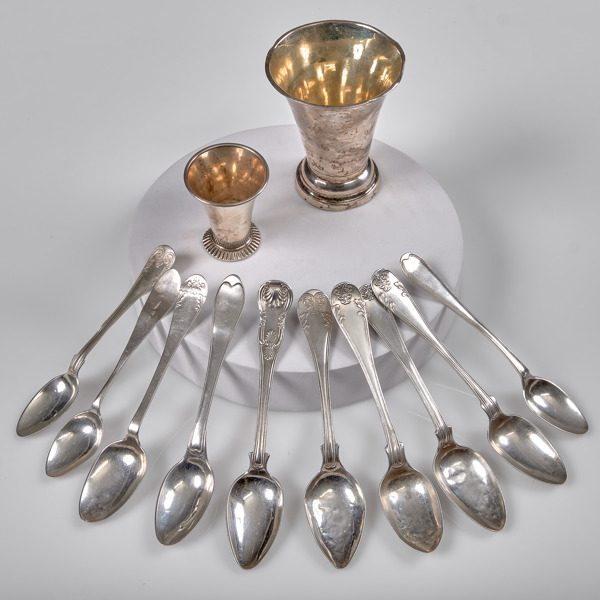 2 BÄGARE + 10 TESKEDAR. Silver.