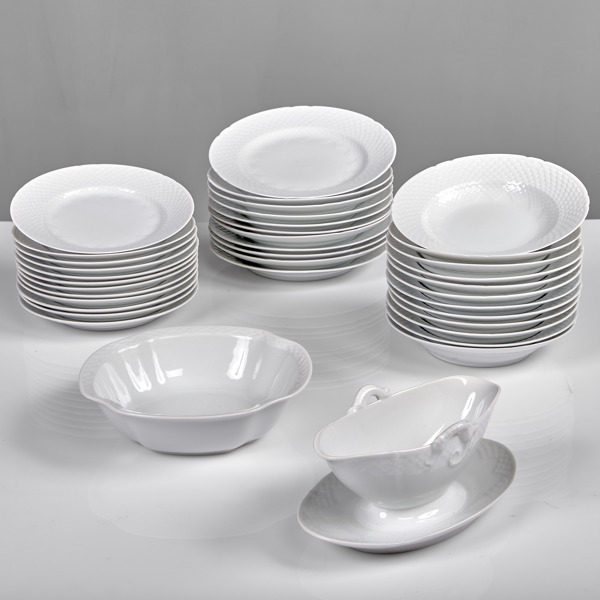 MATSERVIS. Elegance. Bing & Gröndahl. 37 delar.