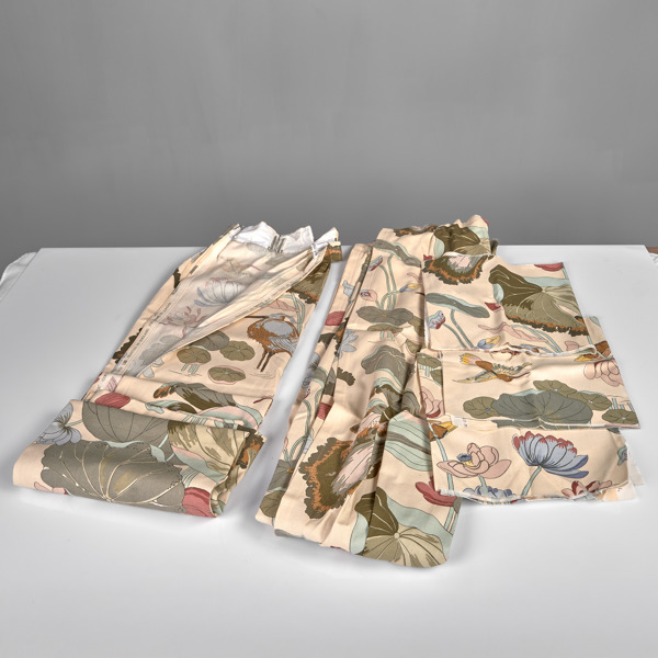 GARDINLÄNGDER. 2 par. GP & J Baker. Bakerkretong. Nymphus.