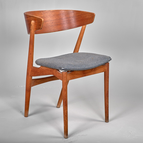 HELGE SIBAST. Stol. Teak och Ek. No 7. 1953.