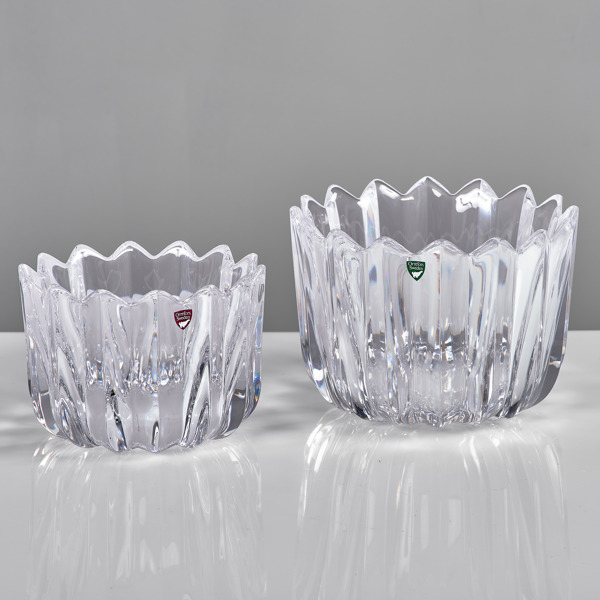 JAN JOHANSSON. Skålar. 2 stycken. Fleur. Orrefors.