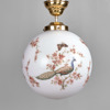 TAKLAMPA. Frostat glas. Dekor med påfågel. 1900-taletd andra hälft.