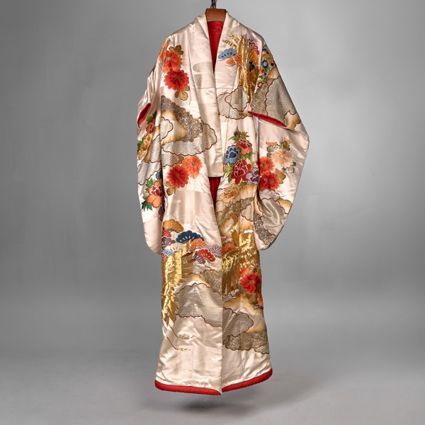 BRÖLLOPSKIMONO. Japan. 1900-tal.