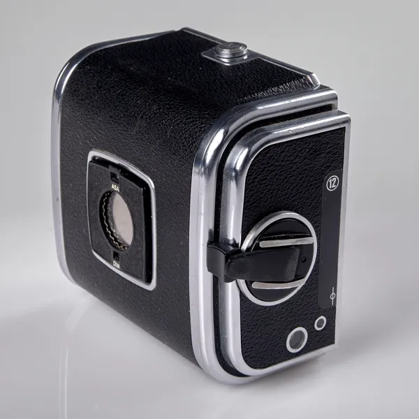 BAKSTYCKE. Hasselblad. UH 407669. 1972.