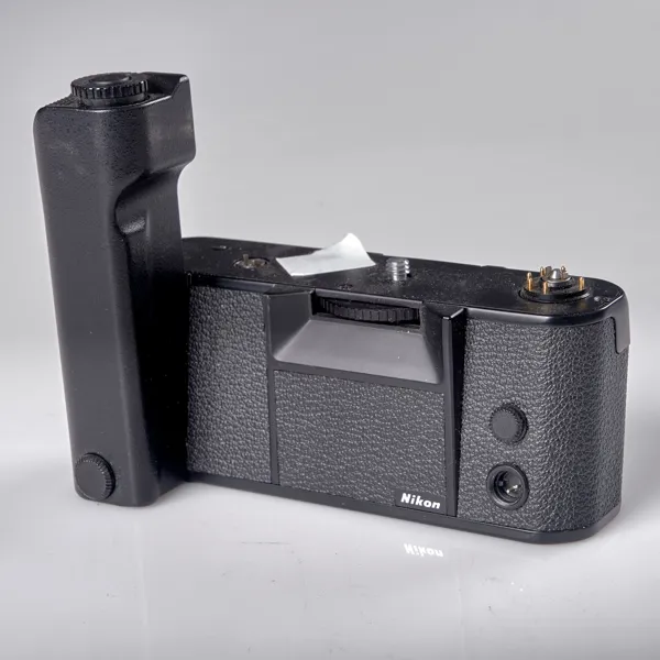 MOTORDRIVE. Nikon. MD-4. 274914. 1980-tal.