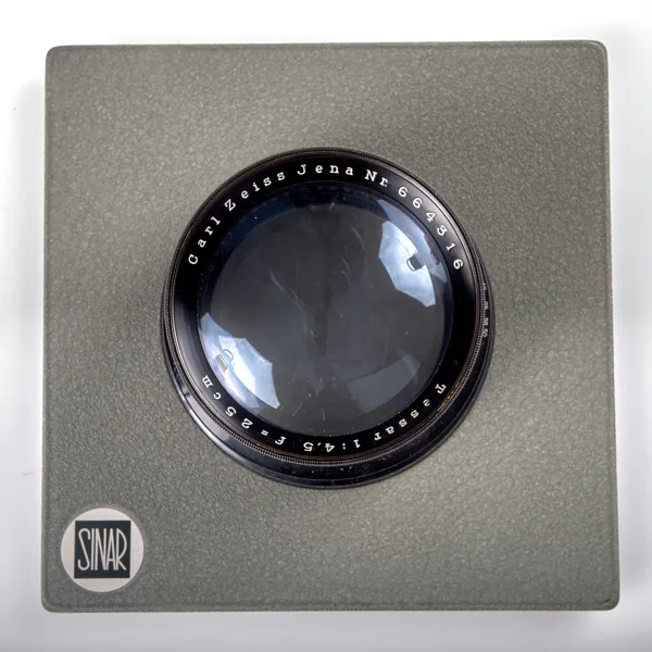 OBJEKTIV. Carl Zeiss Jena Nr 664316. Tessar 1:4,5 f=25 cm. 1925.