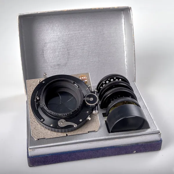 OBJEKTIV. Rodenstock-TifenbildnerImagon H:5,8 f=200 mm 2320490. 1940-50-tal. Komplett i originalask.