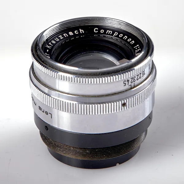 OBJEKTIV. Schneider-Kreuznach Componon 1:5,6/105 7090808. 1961.