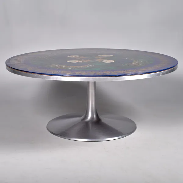 POUL CADOVIUS, BJÖRN WIINBLAD OCH SUSANNE FJELDSÖE MYGGE. Soffbord. Aluminium och akrylemalj. Mygge. 1970-tal.