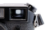 KAMERA. Leica M4-2. Canada. Serienummer 1525539. 1979. LEICA WINDER. M4-2. Serienummer 14227. Ljusmätare Sekonic.