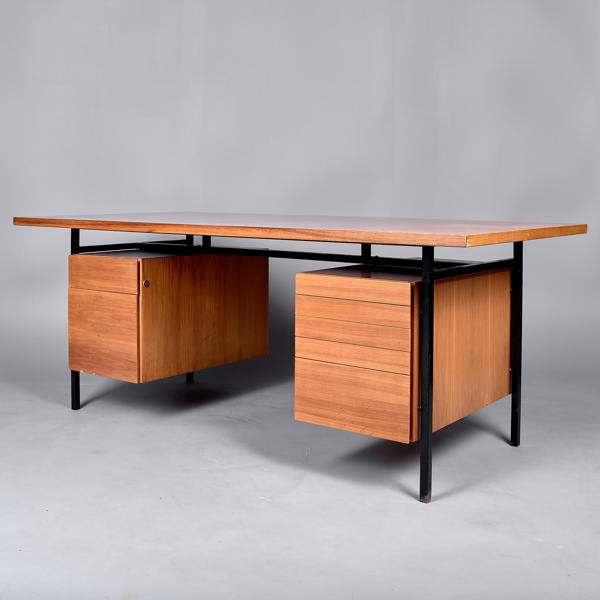 FLORENCE KNOLL. Skrivbord. Large Executive Desk. Knoll International. NK:s verkstäder i Nyköping, 1964.