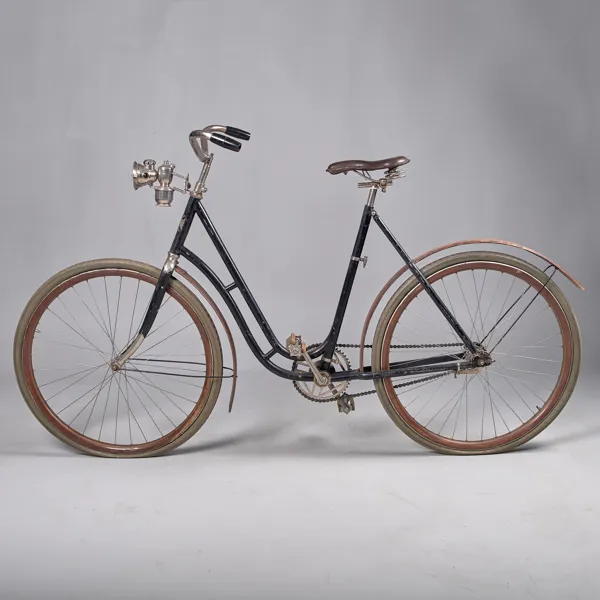 Cykel. Union. Träfälg. 1920-tal.