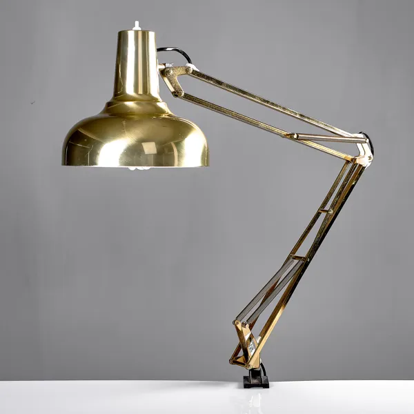 SKRIVBORDSLAMPA. Mässing. Pileprodukter, Landskrona.