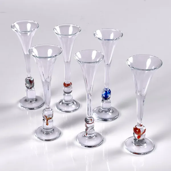 MONICA BACSTRÖM. Snapsglas. 6 stycken. Comet. Kosta Boda. 1992.