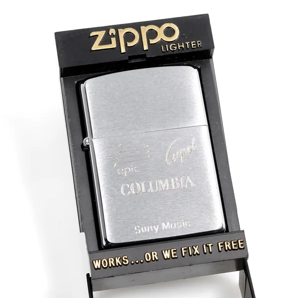TÄNDARE ZIPPO. Sony Music Epic Cupol Columbia. 1990.