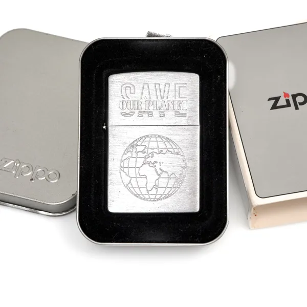 TÄNDARE ZIPPO. AWE Our Planet. Limited Edition. 2000.